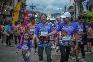 BIB: 13225, 13375, 14310, 13938, 13638
                            <button type="button" onclick="openModal(28629252)" class="btn btn-primary btn-sm float-right btn-popup" data-toggle="modal" data-target=".modal-high-quality">
                        <i class="fas fa-shopping-cart"></i> Add to Cart
                    </button>
                                            <button type="button" onclick="isThisMe(28629252, true)" class="btn btn-success btn-sm float-right btn-popup btn-isme hidden" data-toggle="tooltip" data-placement="bottom" title="นี่คือรูปของคุณใช่ไหม คลิกที่นี่เพื่อเอาเข้าอัลบั้ม">
                        <i class="fas fa-plus"></i> Add to album
                    </button>
                    <button type="button" onclick="isThisMe(28629252, false)" class="btn btn-warning btn-sm float-right btn-popup btn-isnotme hidden">
                        <i class="fas fa-ban"></i> Remove from album
                    </button>